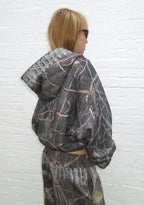 ENEMY RHINESTONE CROP ZIP HOODIE TREE CAMO